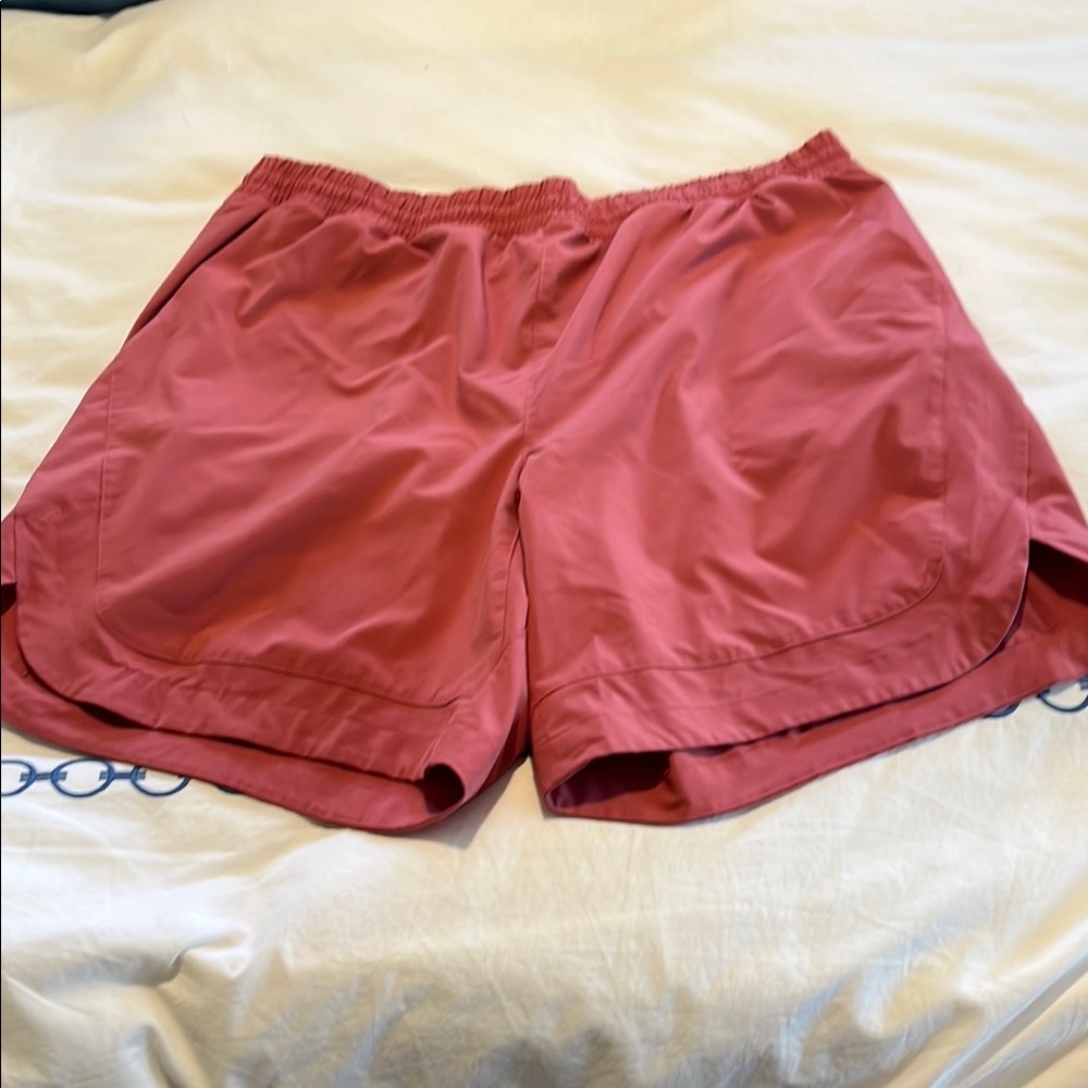 Peloton Men's Athletic Shorts - Red